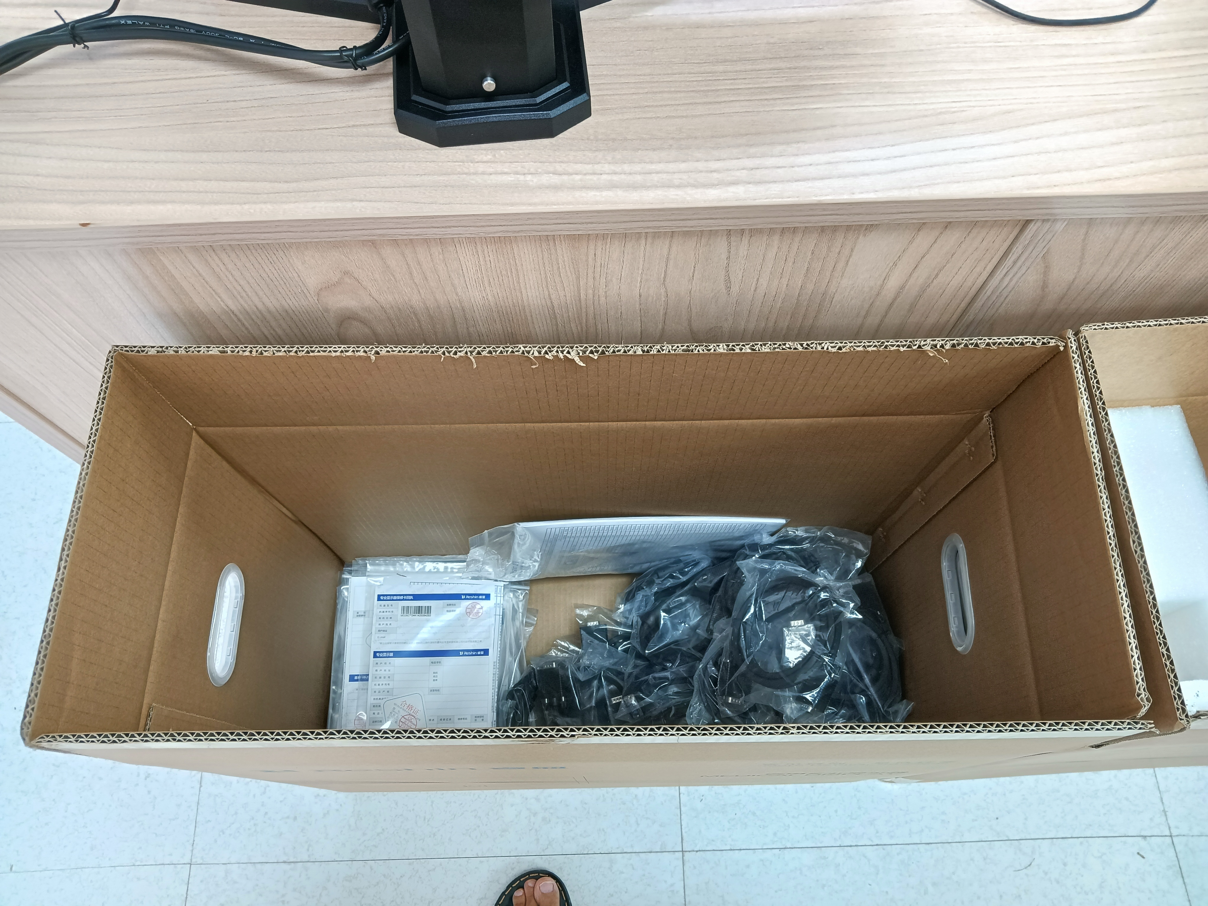 医疗显示器