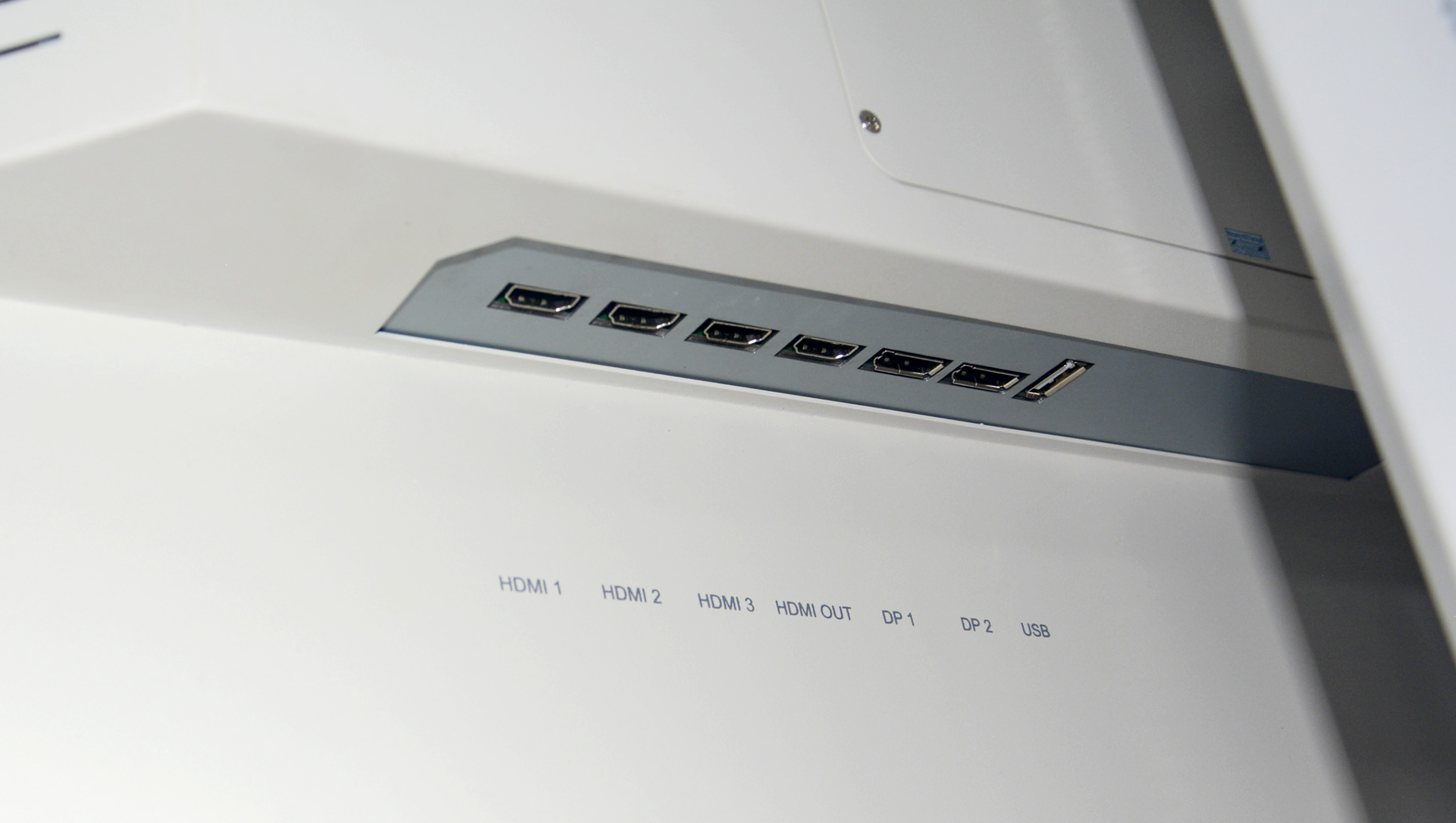 医用大屏显示器