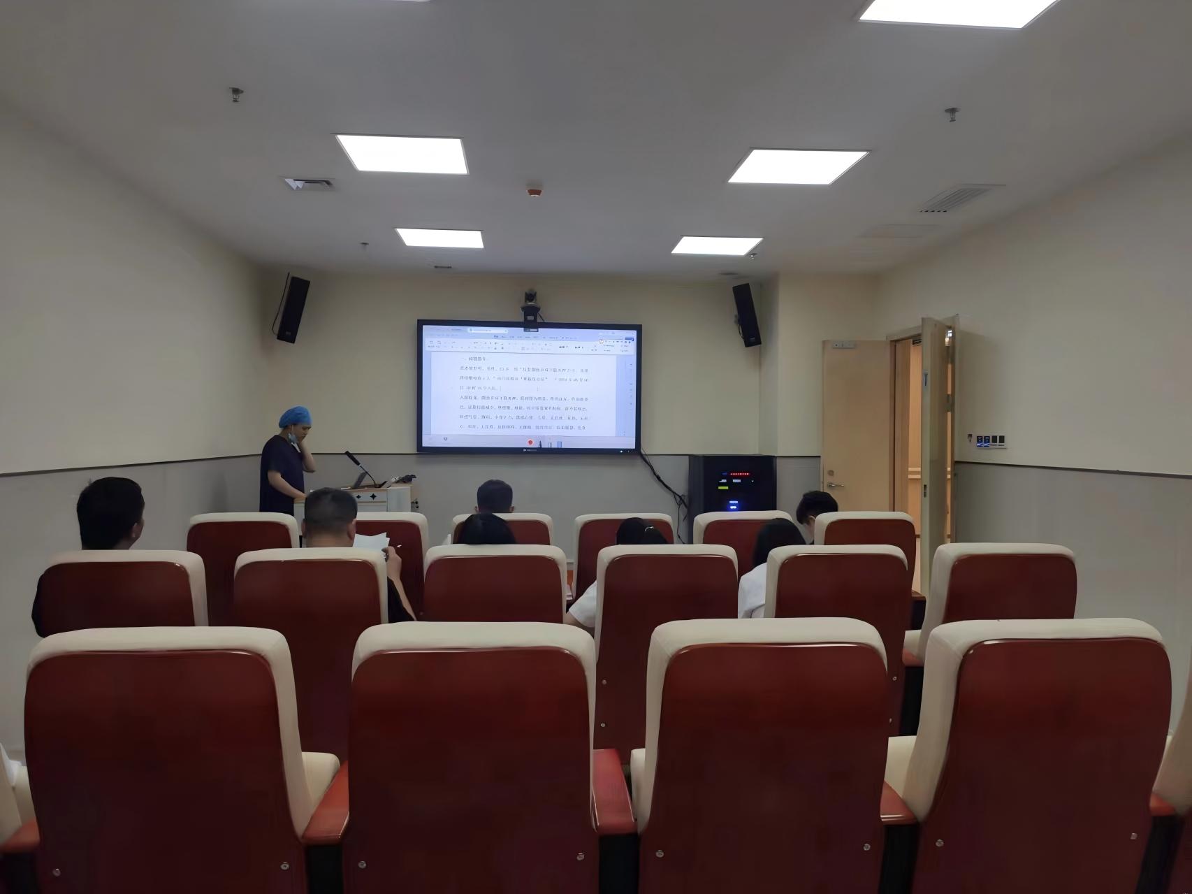 医用会诊显示器